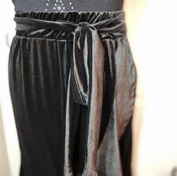George black velvet tie-waist wrap skirt  in size xl - Picture 10 of 12